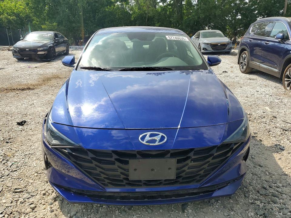 57746636 :رقم المزاد ، 5NPLM4AG1MH001087 vin ، 2021 Hyundai Elantra مزاد بيع