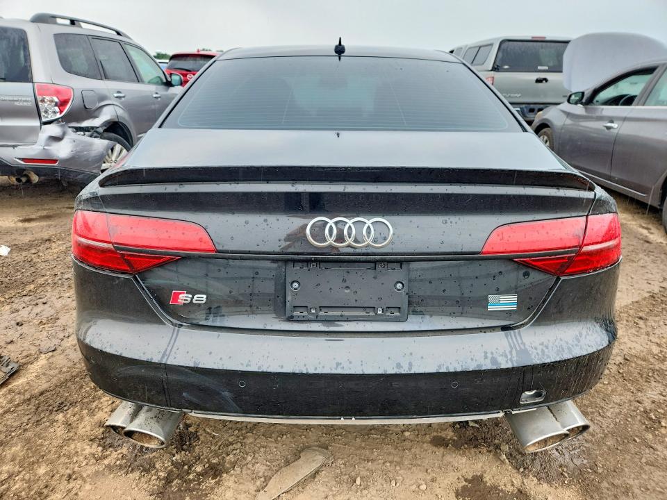 2015 Audi S8 მანქანა იყიდება აუქციონზე, vin: WAUK2AFD5FN015248, აუქციონის ნომერი: 62810916