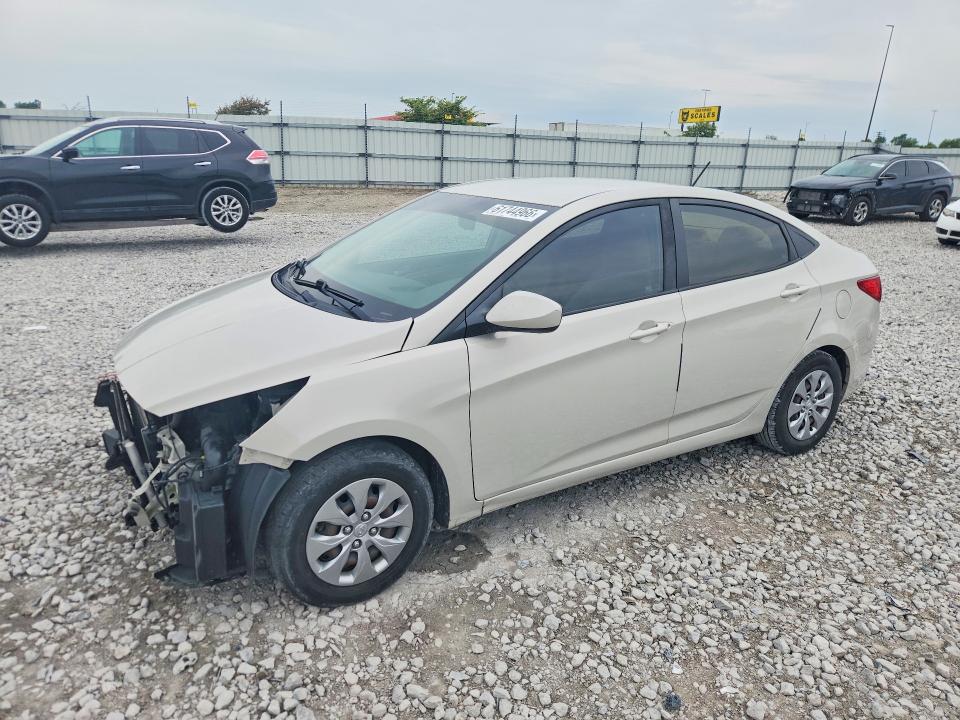 2017 Hyundai Accent მანქანა იყიდება აუქციონზე, vin: KMHCT4AE9HU262671, აუქციონის ნომერი: 61744966