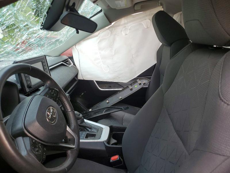 2021 Toyota Rav4 მანქანა იყიდება აუქციონზე, vin: 2T3R1RFV4MC179075, აუქციონის ნომერი: 61329066