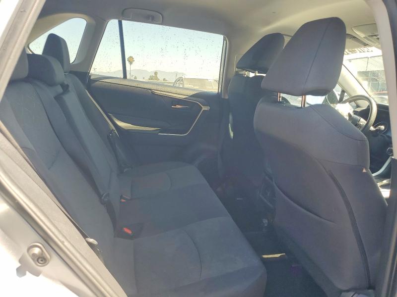 Продажа на аукционе авто 2021 Toyota Rav4, vin: 2T3W1RFV2MC133053, номер лота: 60707316