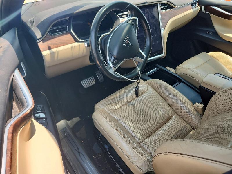Продажа на аукционе авто 2016 Tesla Model X, vin: 5YJXCAE47GFS00618, номер лота: 62659756