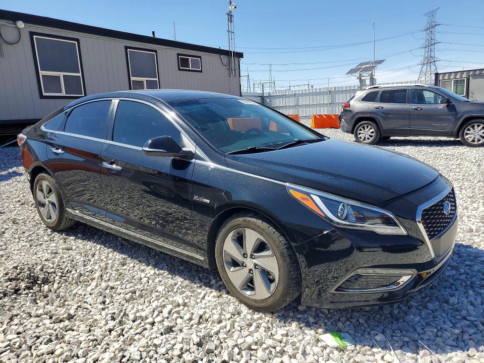 Продажа на аукционе авто 2017 Hyundai Sonata Hybrid, vin: KMHE34L31HA077214, номер лота: 58148036