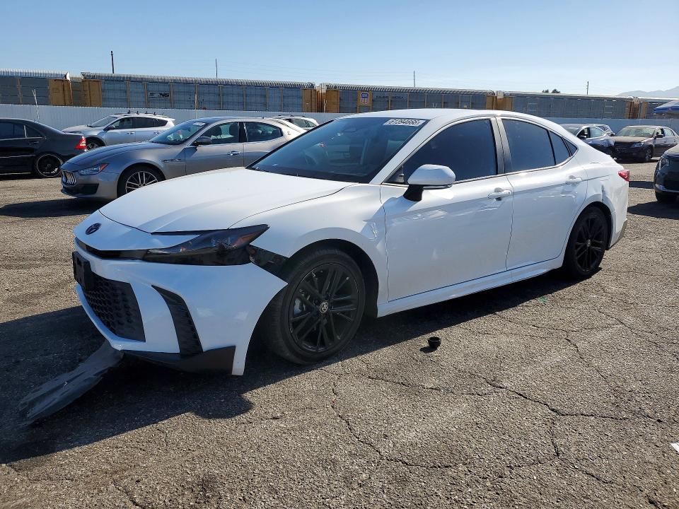 2025 Toyota Camry მანქანა იყიდება აუქციონზე, vin: 4T1DAACK2SU062444, აუქციონის ნომერი: 61394666