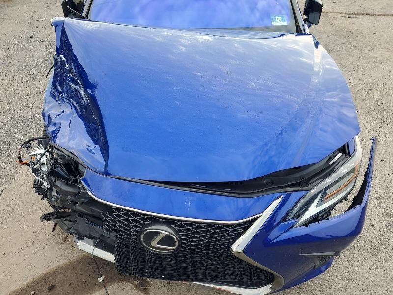 60580216 :رقم المزاد ، 58ABZ1B14KU047574 vin ، 2019 Lexus Es مزاد بيع