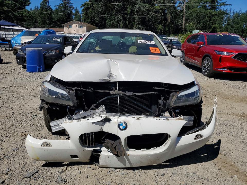 2011 Bmw 528 მანქანა იყიდება აუქციონზე, vin: WBAFR1C52BC741889, აუქციონის ნომერი: 60689646