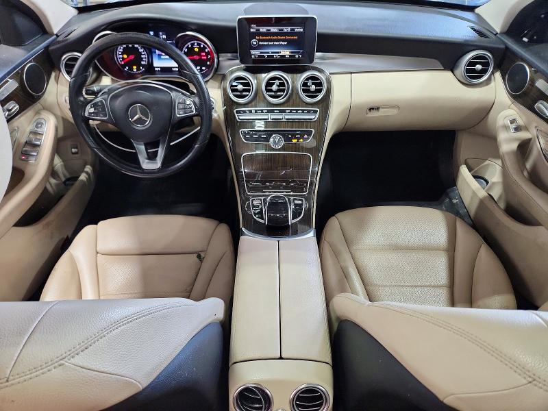 62361426 :رقم المزاد ، 55SWF4KB4GU162058 vin ، 2016 Mercedes-benz C مزاد بيع