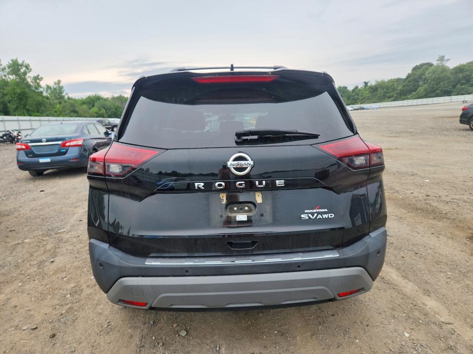 62026186 :رقم المزاد ، 5N1AT3BB1MC802987 vin ، 2021 Nissan Rogue مزاد بيع