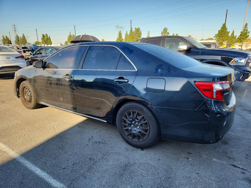 62003916 :رقم المزاد ، 4T4BF1FK2CR167772 vin ، 2012 Toyota Camry مزاد بيع