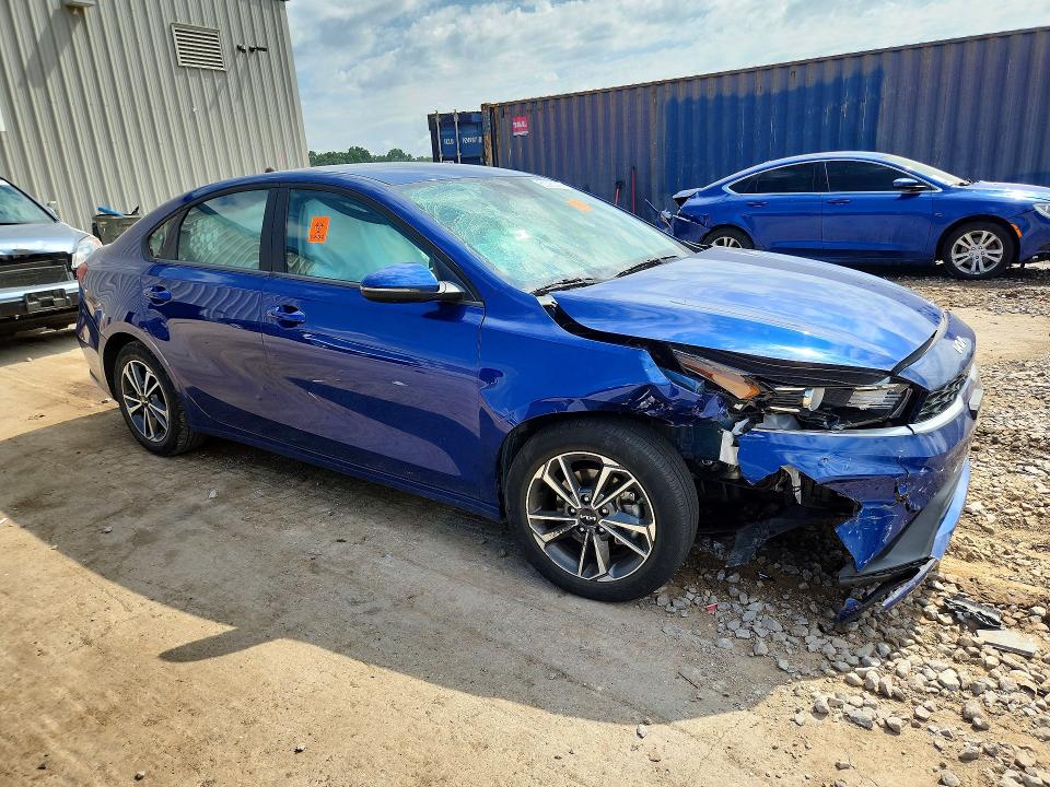60061456 :رقم المزاد ، 3KPF24AD2RE736813 vin ، 2024 Kia Forte مزاد بيع