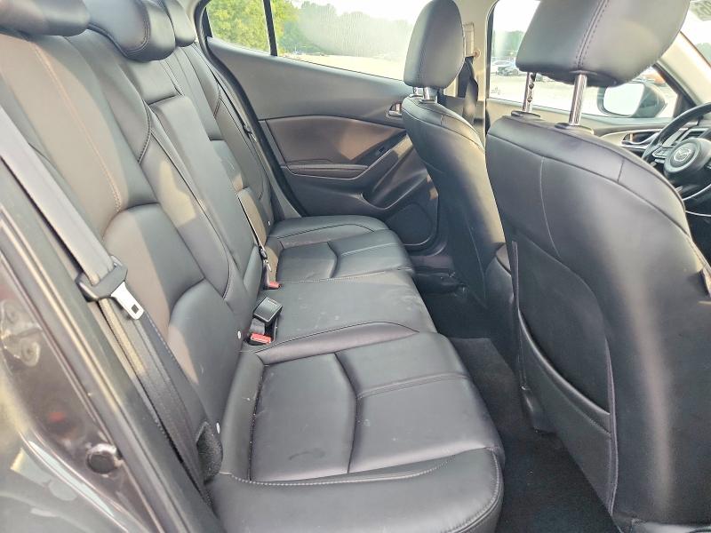 Продаж на аукціоні авто 2018 Mazda 3, vin: 3MZBN1V34JM187323, номер лоту: 62648386