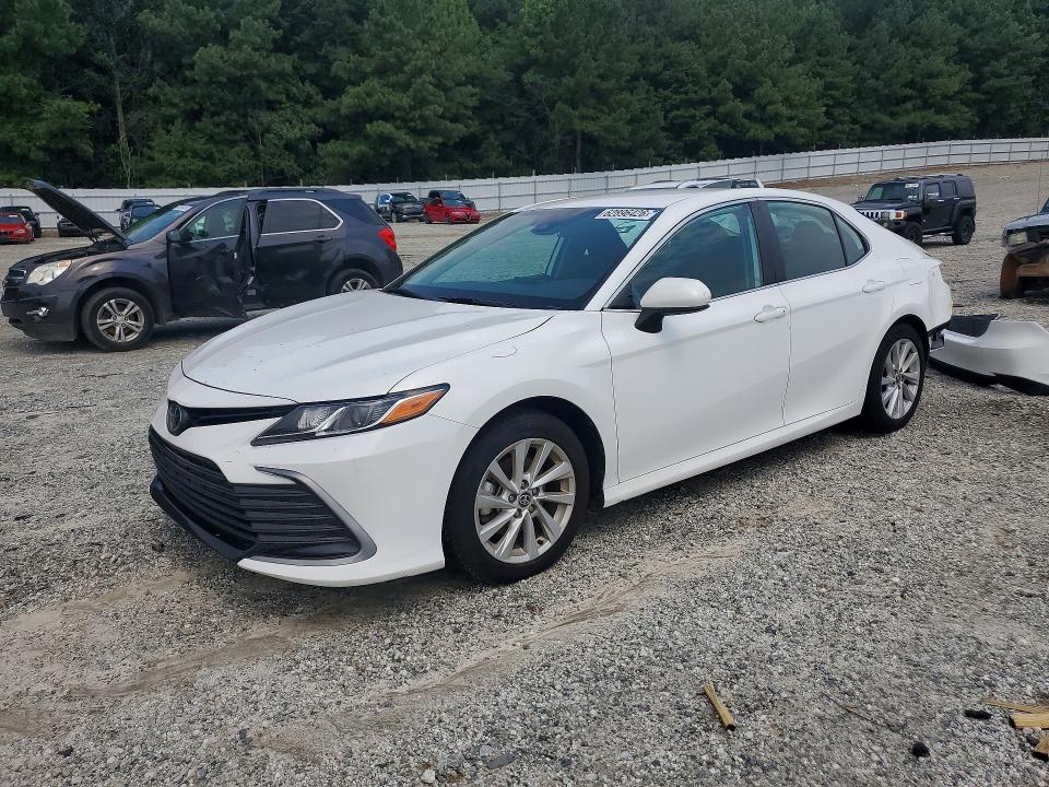 Auction sale of the 2024 Toyota Camry, vin: 4T1C11AK1RU198251, lot number: 62896426