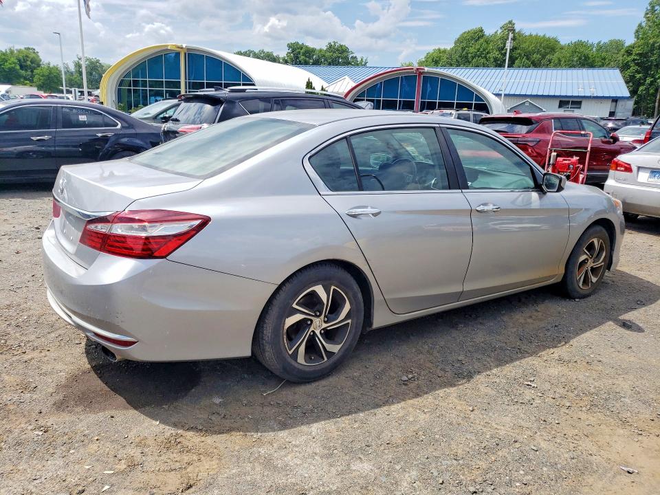 59842196 :رقم المزاد ، 1HGCR2F34HA202590 vin ، 2017 Honda Accord مزاد بيع