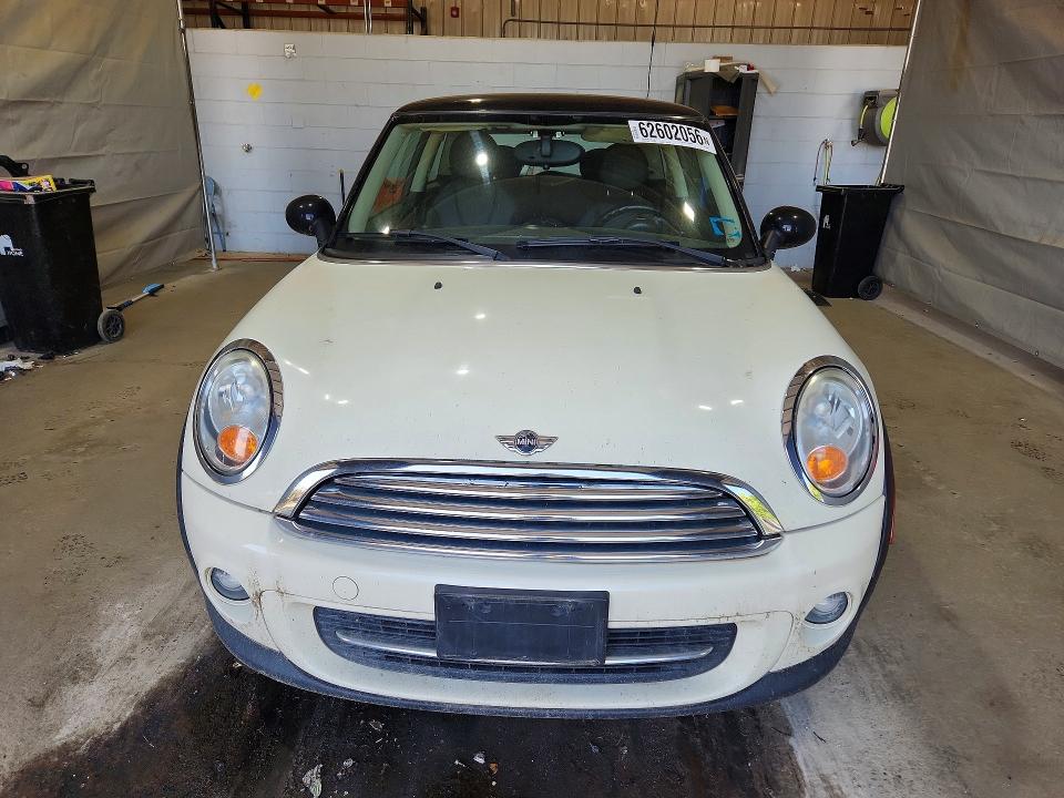 62602056 :رقم المزاد ، WMWSU3C55DT680016 vin ، 2013 Mini Cooper مزاد بيع
