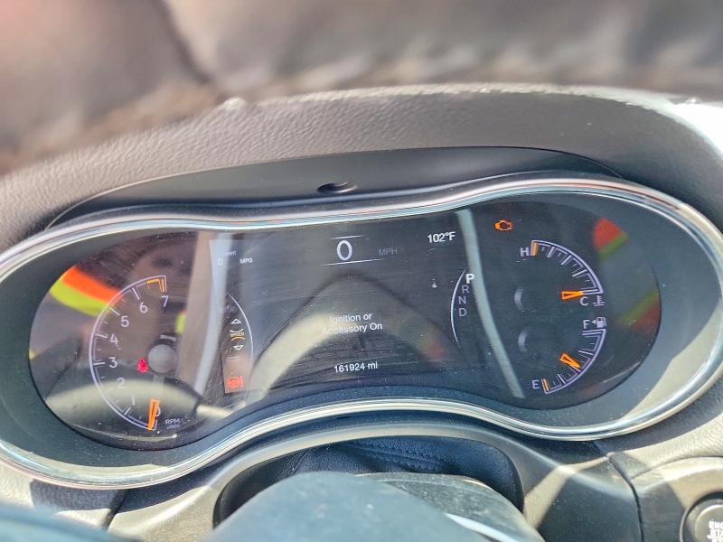 62263936 :رقم المزاد ، 1C4RJEBG9JC361853 vin ، 2018 Jeep Grand Cherokee مزاد بيع