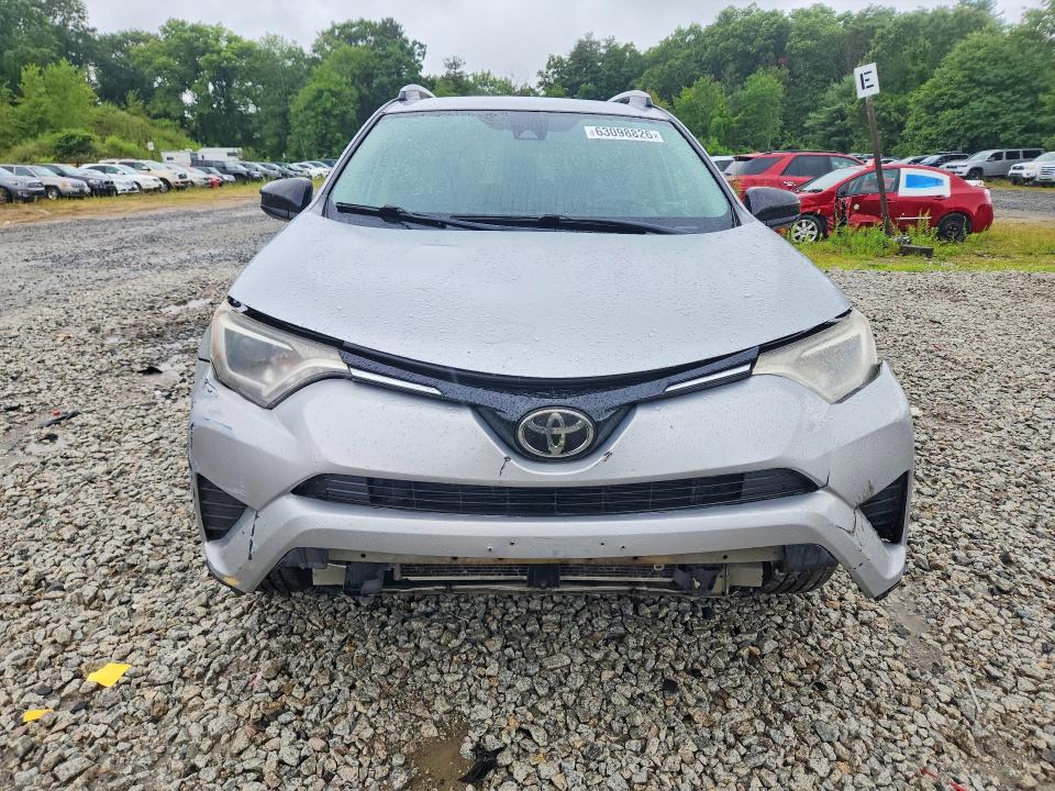 63098826 :رقم المزاد ، 2T3BFREV4HW666334 vin ، 2017 Toyota Rav4 مزاد بيع