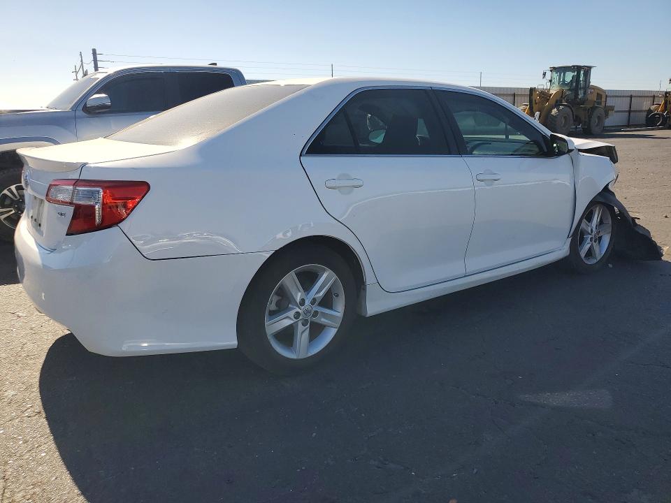 2013 Toyota Camry მანქანა იყიდება აუქციონზე, vin: 4T1BF1FKXDU266416, აუქციონის ნომერი: 61221796