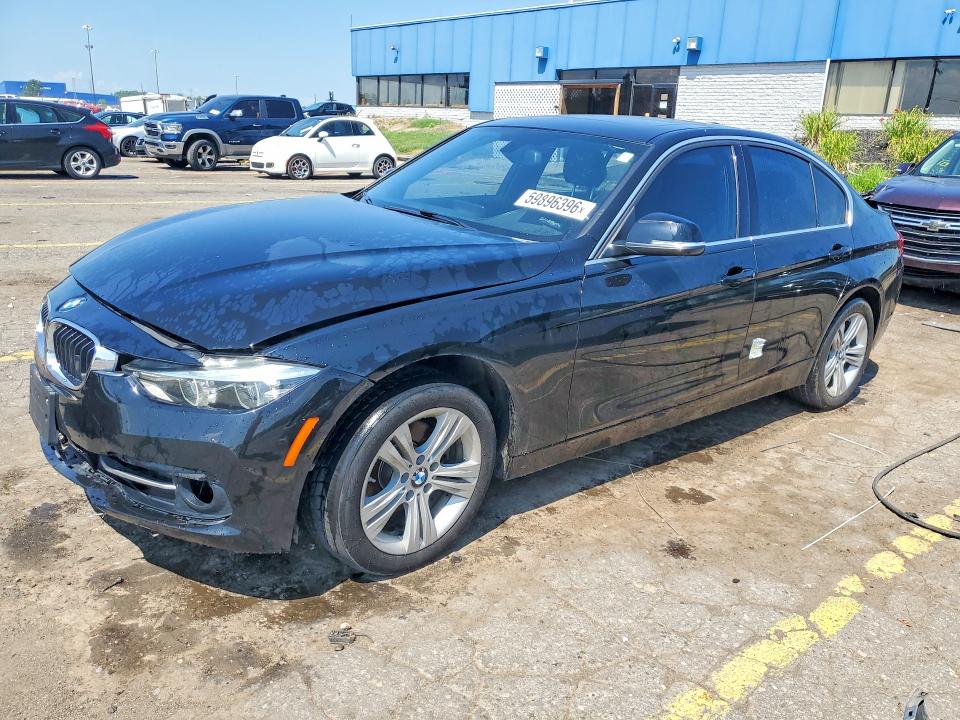 59896396 :رقم المزاد ، WBA8D9C51JEM31628 vin ، 2018 Bmw 330 مزاد بيع