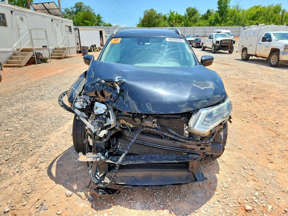 Auction sale of the 2019 Nissan Rogue, vin: 5N1AT2MT3KC704542, lot number: 60399096