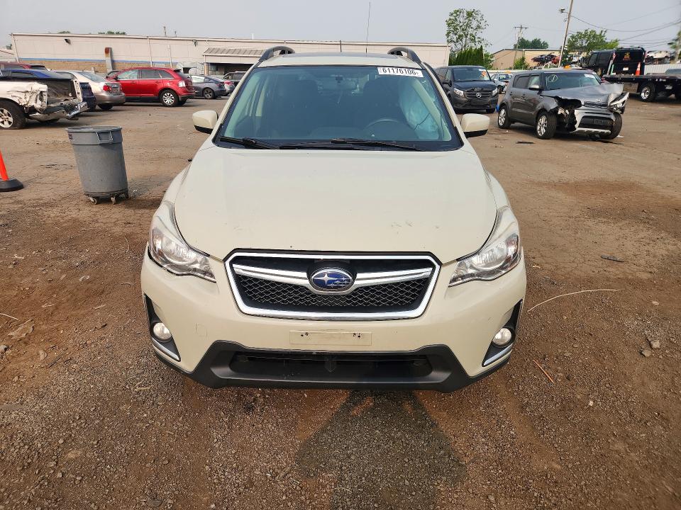 61176106 :رقم المزاد ، JF2GPABC2G8215108 vin ، 2016 Subaru Crosstrek مزاد بيع