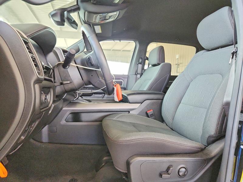 61523946 :رقم المزاد ، 1C6RREFT0PN625949 vin ، 2023 Ram 1500 مزاد بيع