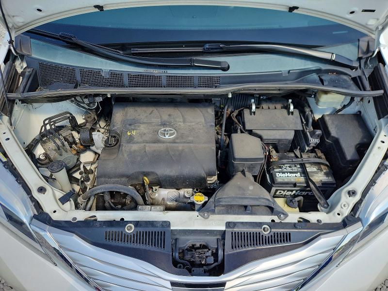 Продажа на аукционе авто 2015 Toyota Sienna, vin: 5TDYK3DC6FS568245, номер лота: 61412026