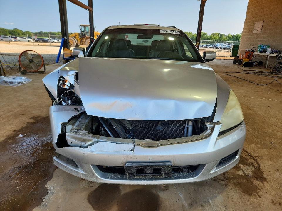 62263916 :رقم المزاد ، 1HGCM56766A143512 vin ، 2006 Honda Accord مزاد بيع