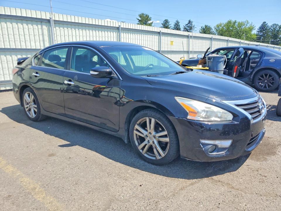2015 Nissan Altima მანქანა იყიდება აუქციონზე, vin: 1N4BL3AP1FC417637, აუქციონის ნომერი: 61556716