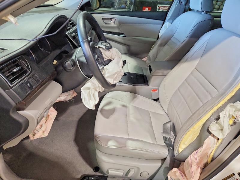 2015 Toyota Camry მანქანა იყიდება აუქციონზე, vin: 4T1BF1FKXFU083469, აუქციონის ნომერი: 62209576