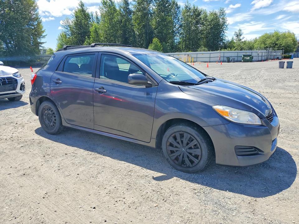 60700776 :رقم المزاد ، 2T1KU40E99C027796 vin ، 2009 Toyota Matrix مزاد بيع