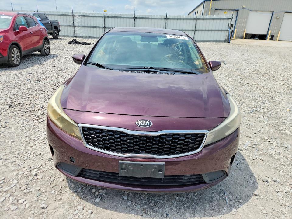 2018 Kia Forte მანქანა იყიდება აუქციონზე, vin: 3KPFK4A74JE264046, აუქციონის ნომერი: 62035276