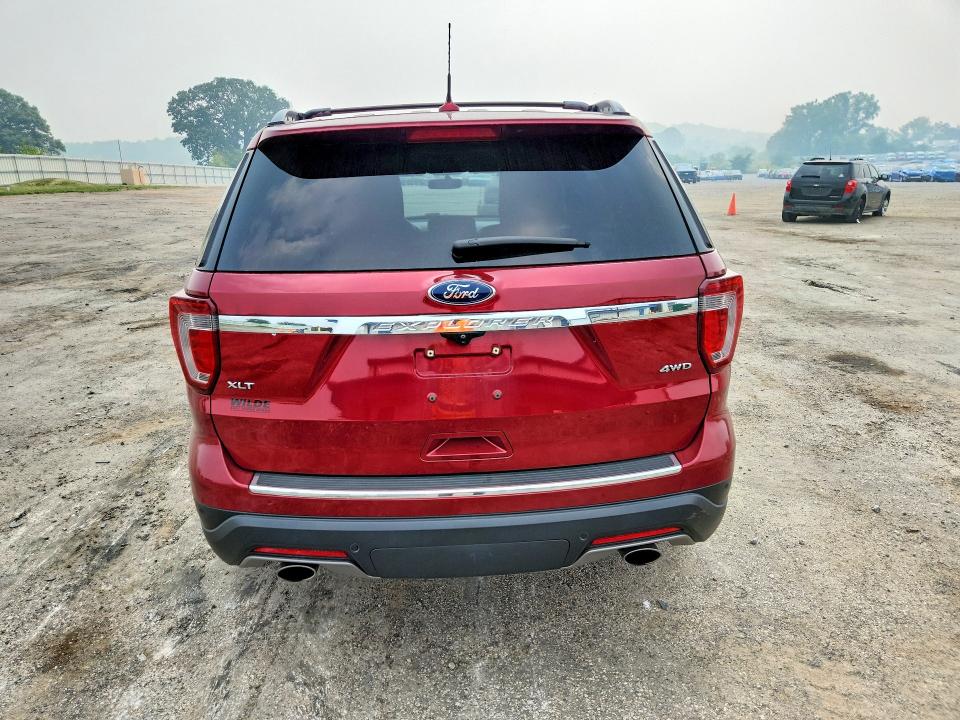 61009046 :رقم المزاد ، 1FM5K8D86JGC67095 vin ، 2018 Ford Explorer مزاد بيع