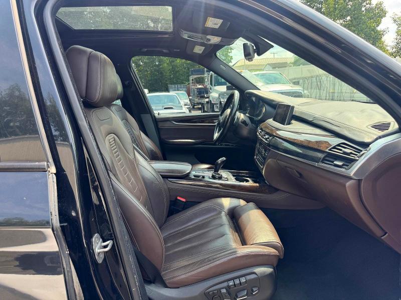 61739586 :رقم المزاد ، 5UXKR6C59F0J74553 vin ، 2015 Bmw X5 مزاد بيع