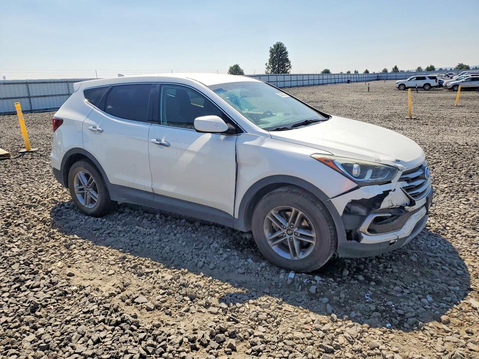 Продажа на аукционе авто 2017 Hyundai Santa Fe Sport, vin: 5NMZTDLB5HH011199, номер лота: 62536136