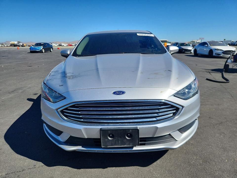 Продажа на аукционе авто 2017 Ford Fusion, vin: 3FA6P0LU3HR217306, номер лота: 62255766