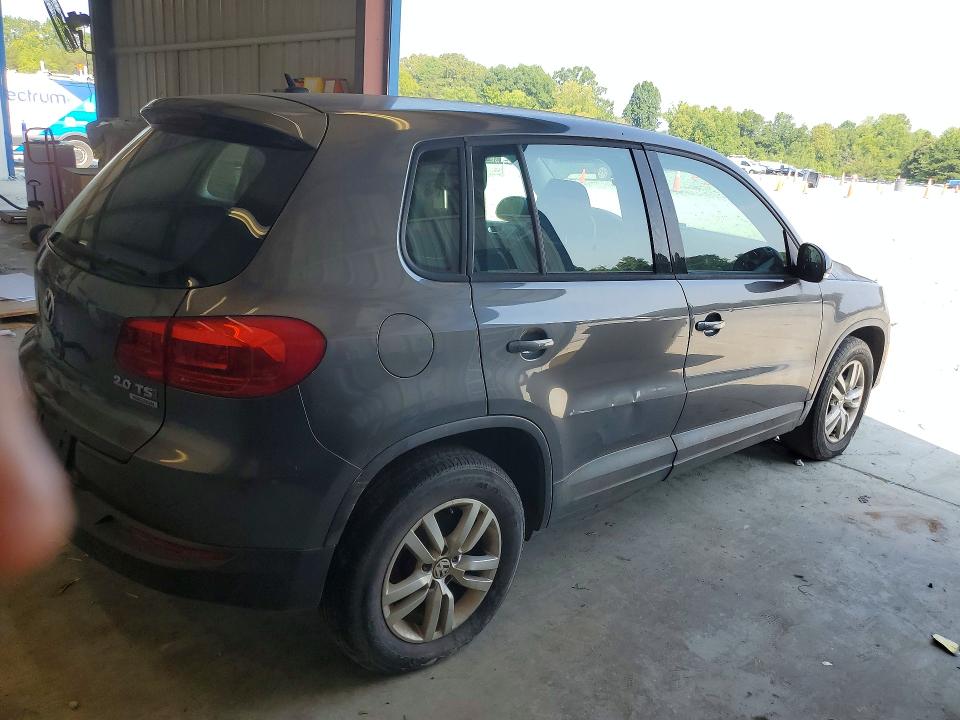 2014 Volkswagen Tiguan მანქანა იყიდება აუქციონზე, vin: WVGBV3AX1EW605250, აუქციონის ნომერი: 61809526