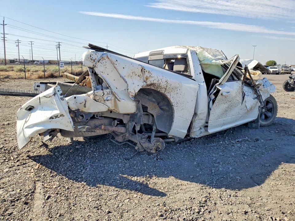 62705276 :رقم المزاد ، 1D7RV1CT3BS551346 vin ، 2011 Dodge Ram 1500 مزاد بيع