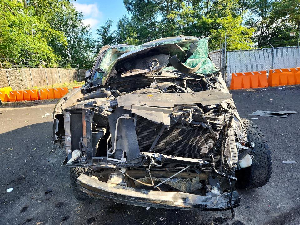 60799266 :رقم المزاد ، 1GNSKBE06DR121244 vin ، 2013 Chevrolet Tahoe مزاد بيع