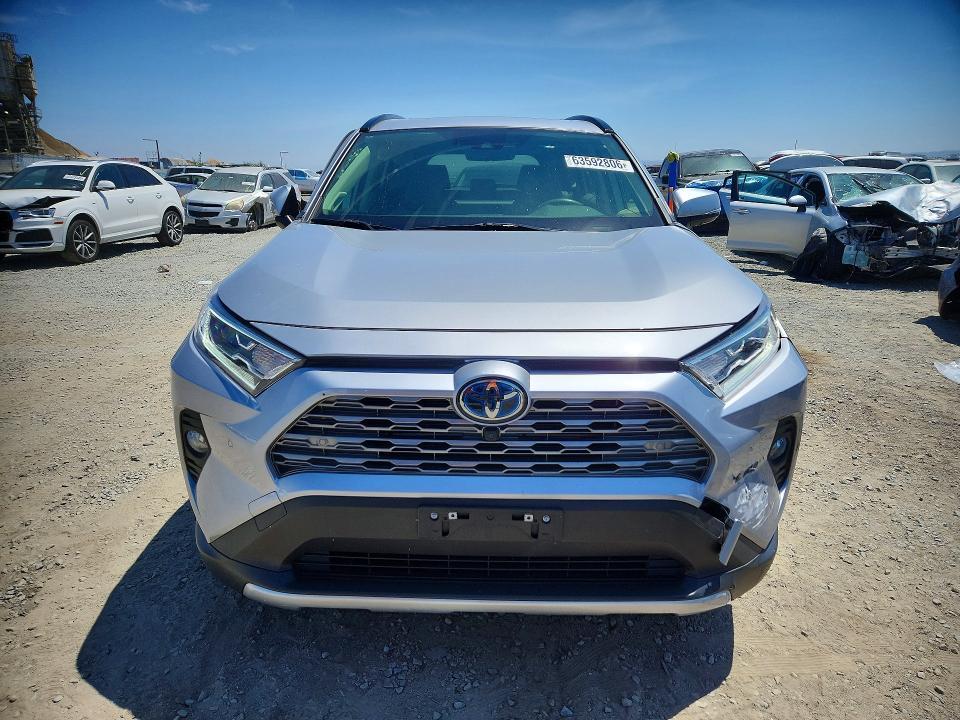 63592806 :رقم المزاد ، JTMDWRFV1LD056520 vin ، 2020 Toyota Rav4 مزاد بيع