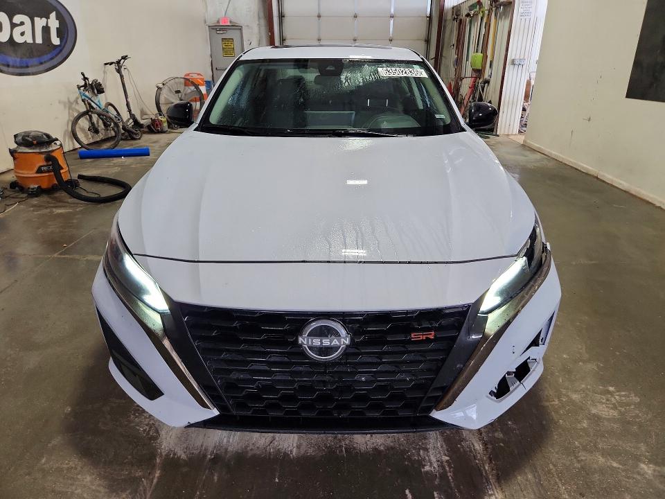 63502836 :رقم المزاد ، 1N4BL4CV6SN358522 vin ، 2025 Nissan Altima مزاد بيع