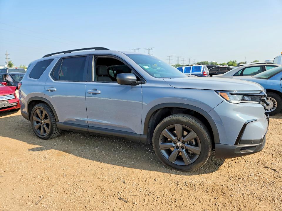 Продажа на аукционе авто 2024 Honda Pilot, vin: 5FNYG1H37RB005763, номер лота: 61742866