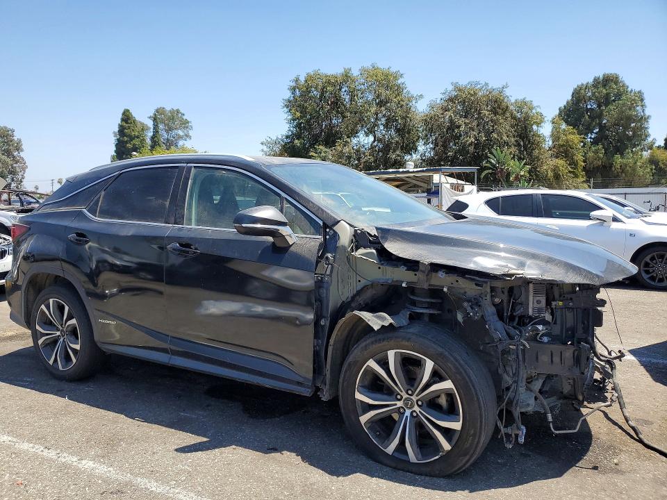 60830156 :رقم المزاد ، 2T2HGMDA1NC072343 vin ، 2022 Lexus Rx 450h مزاد بيع