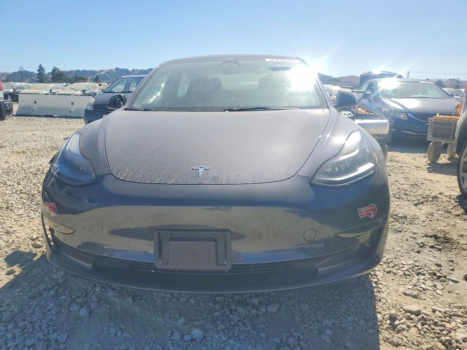 63718996 :رقم المزاد ، 5YJ3E1EA7PF646735 vin ، 2023 Tesla Model 3 مزاد بيع