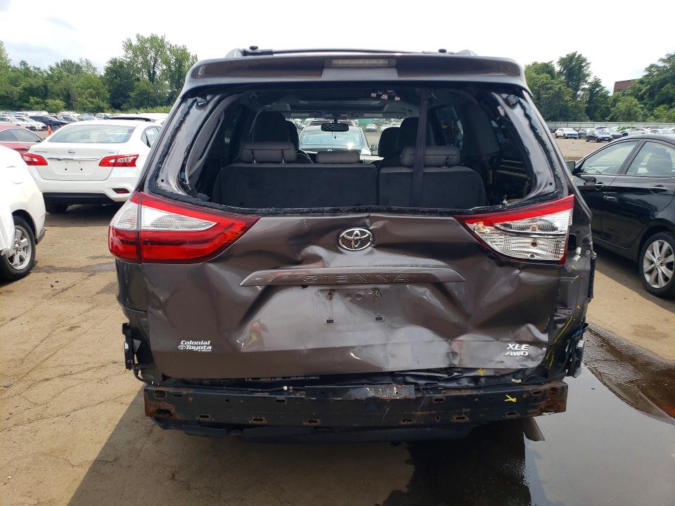 62468466 :رقم المزاد ، 5TDDK3DC6GS143494 vin ، 2016 Toyota Sienna مزاد بيع