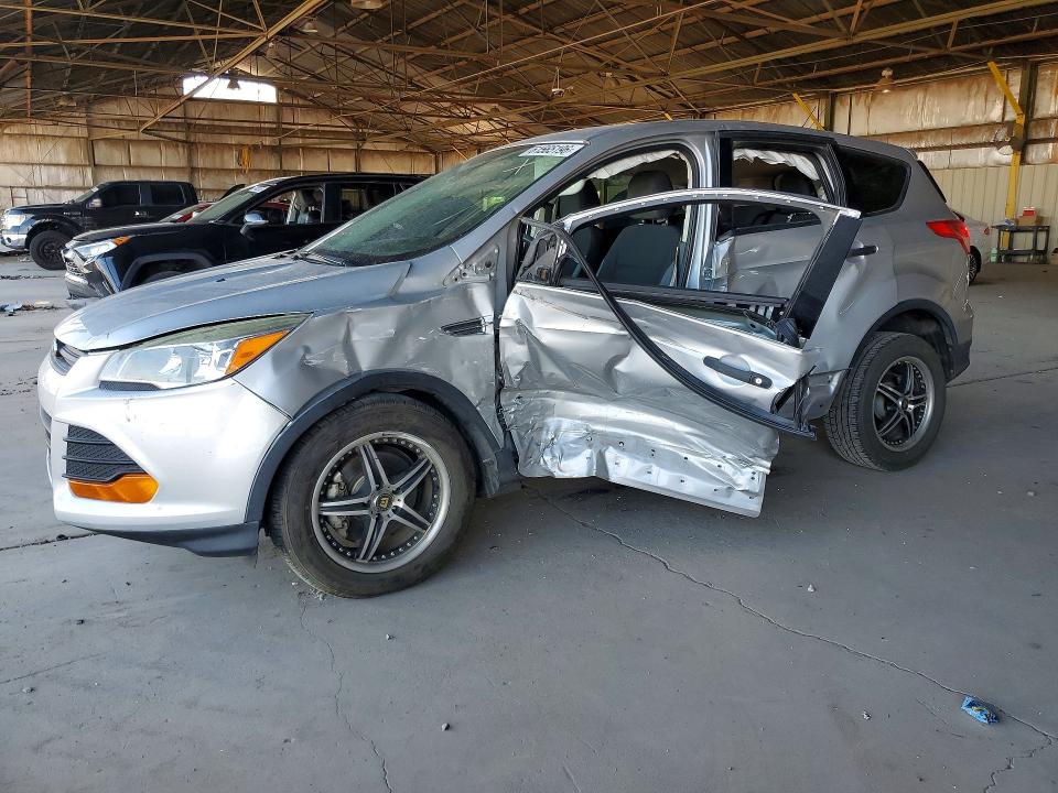 2013 Ford Escape მანქანა იყიდება აუქციონზე, vin: 1FMCU0F78DUB46727, აუქციონის ნომერი: 61565196