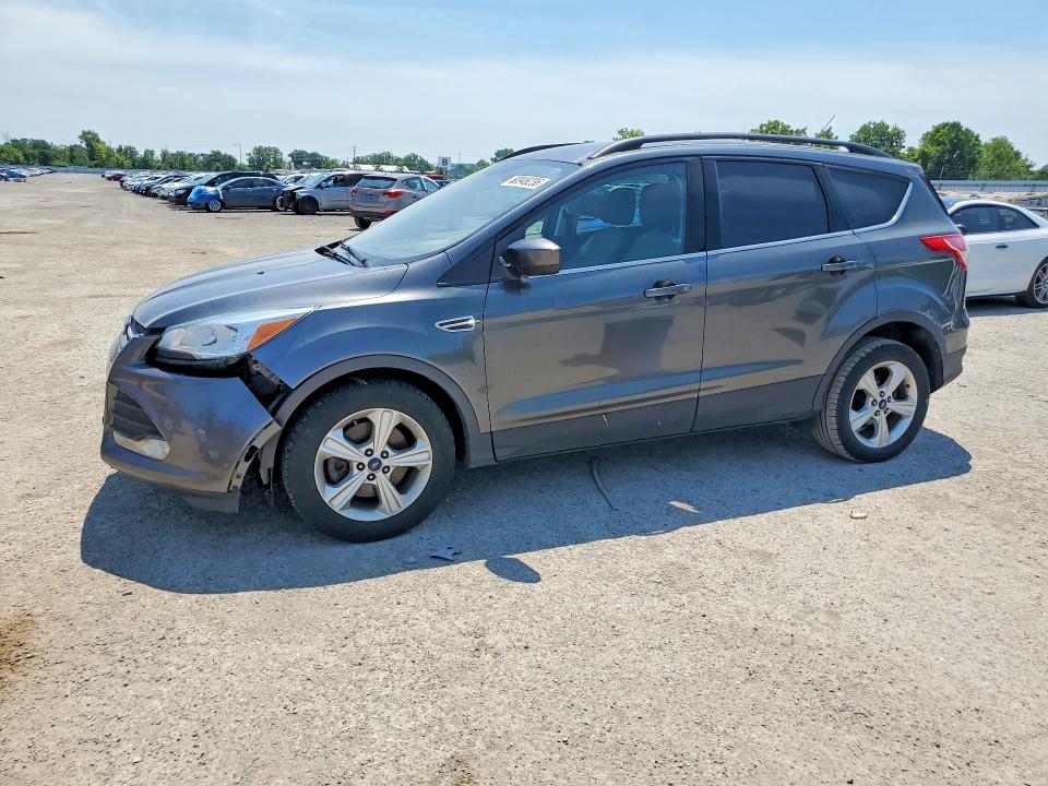 2015 Ford Escape მანქანა იყიდება აუქციონზე, vin: 1FMCU9GXXFUB83980, აუქციონის ნომერი: 60946236