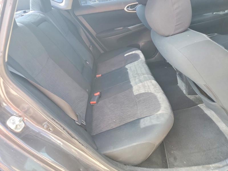 61890166 :رقم المزاد ، 3N1AB7AP1FY315524 vin ، 2015 Nissan Sentra مزاد بيع