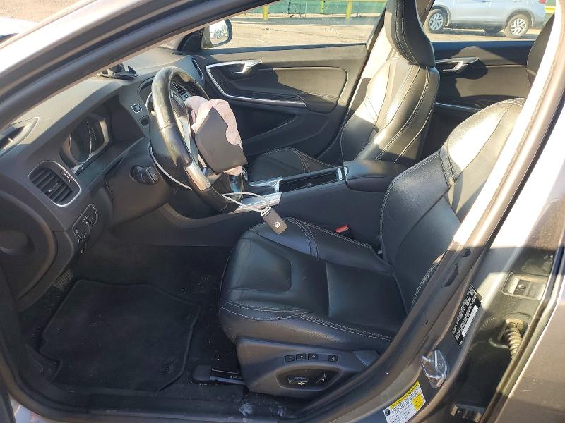 2018 Volvo S60 მანქანა იყიდება აუქციონზე, vin: YV140MTL1J2460637, აუქციონის ნომერი: 61027386