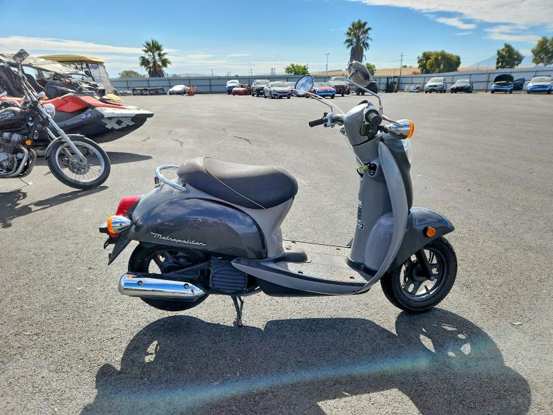 61172386 :رقم المزاد ، JH2AF606X9K500671 vin ، 2009 Honda Chf50 مزاد بيع