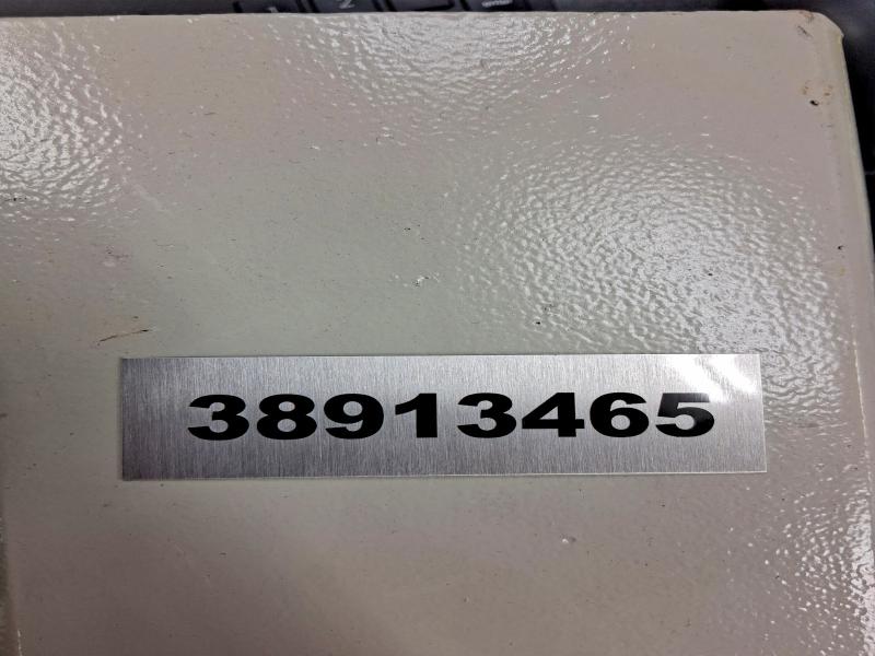 62032076 :رقم المزاد ، 38913465 vin ، 2026 Others 2026 24 Pcs Floor Anchor Pots مزاد بيع